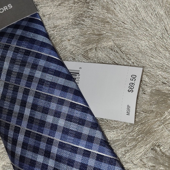 NWT MICHAEL KORS SLIM MEN'S BLUE TIE - Picture 2 of 5